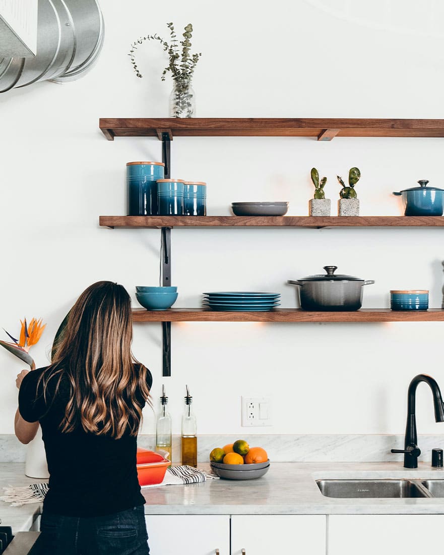 aide au rangement de la maison